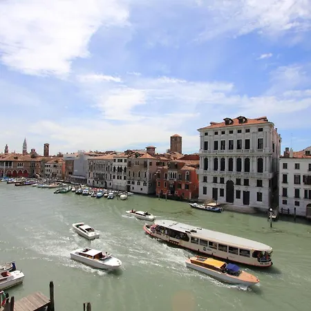 아파트 Ca' D'oro Amazing View On Grand Canal *